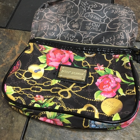 Betsey Johnson small make up bag - Picture 2 of 4